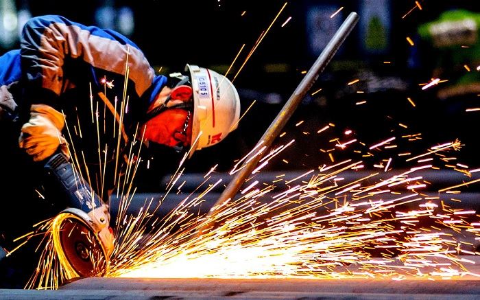 Akselere Green Devlopman Steel endistri a, Entelijan Faktori: Lidè
